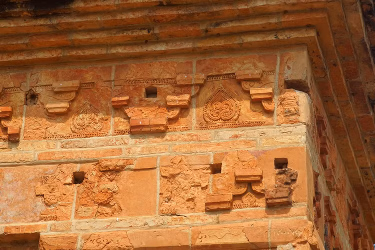 Khám phá hai Di tích đặc biệt sắp trùng tu lớn ở Vĩnh Phúc - Hình 4 Kham pha hai Di tich dac biet sap trung tu lon o Vinh Phuc-Hinh-4
