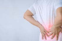 Tập luyện thể thao sai cách dễ gây đau lưng