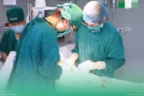Đau bụng dữ dội, sản phụ thai 36 tuần phải cắt tử cung cứu mạng