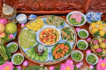 Gợi ý mâm cúng Rằm tháng 7 Âm lịch món chay tươm tất, cầu bình an may mắn