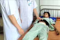 Đau bụng dữ dội, bệnh nhi 15 tuổi thủng ruột do giun đũa