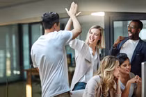 Đi qua nửa đời người mới hiểu, 2 điều này mới là thành công thực sự
