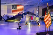 Máy bay huấn luyện phản lực Beechcraft M-346N (ảnh do Textron Aviation Defense cung cấp).