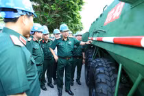 Quân đội đẩy nhanh tiến độ hoàn thiện xe thiết giáp chở quân chiến đấu XTC-03