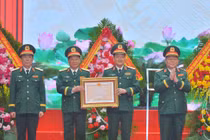 Cục Tuyên huấn đón nhận Huân chương Bảo vệ Tổ quốc hạng Nhất