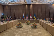 Tổng thống Ukraine nói về cuộc đàm phán tiếp theo với Nga