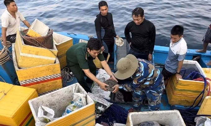 Thăm dò tàu cổ đắm ở Quảng Ngãi: Dùng công nghệ nào khả thi? - Hình 2 Tham do tau co dam o Quang Ngai: Dung cong nghe nao kha thi?-Hinh-2