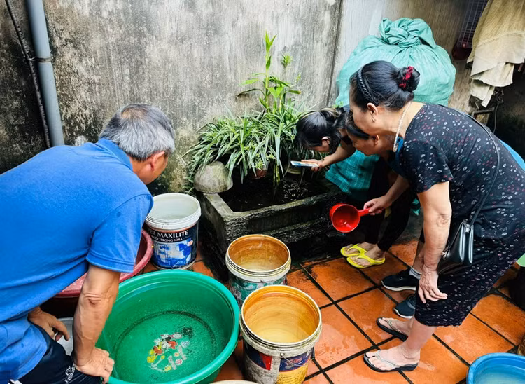 De xuat tiem mien phi vac-xin phong sot xuat huyet