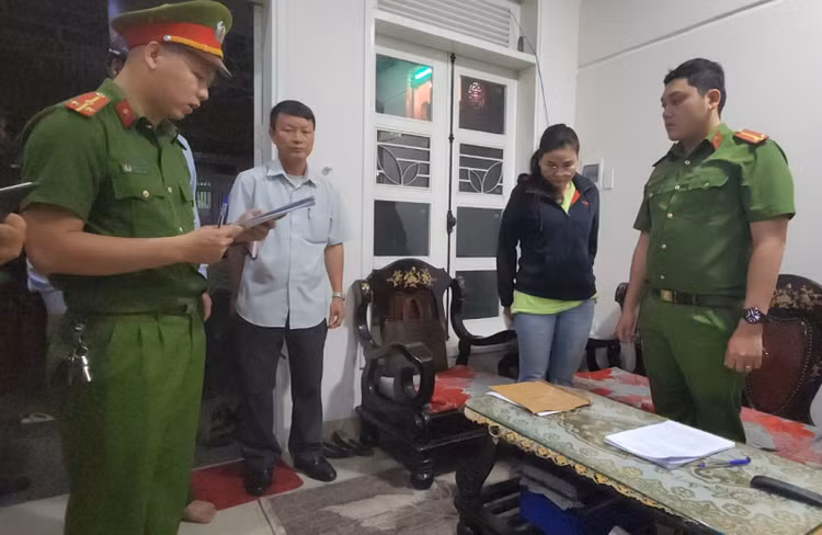 Vụ tham ô hơn 86 tỷ tại ĐH Bách khoa Đà Nẵng, bắt 2 cán bộ - Hình 2 Vu tham o hon 86 ty tai DH Bach khoa Da Nang, bat 2 can bo-Hinh-2