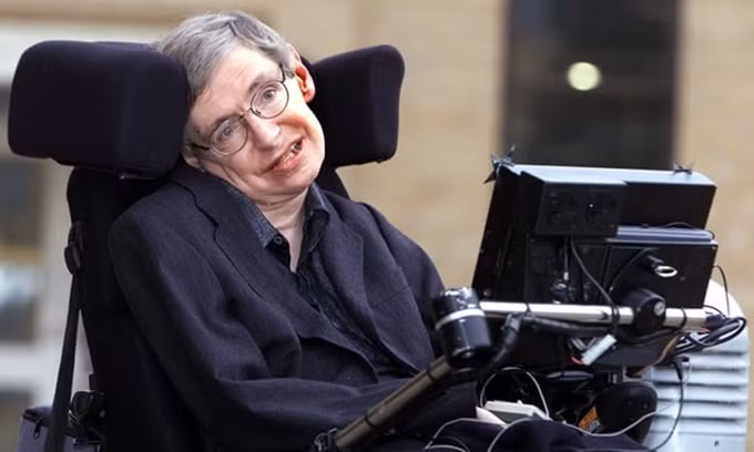 Giật mình tiên tri của Stephen Hawking về tương lai nhân loại - Hình 2 Giat minh tien tri cua Stephen Hawking ve tuong lai nhan loai-Hinh-2