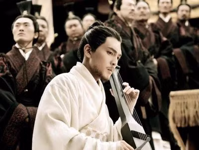 Nhạc công yếu ớt nào “to gan” đòi lấy mạng Tần Thủy Hoàng? Nhac cong yeu ot nao “to gan” doi lay mang Tan Thuy Hoang?
