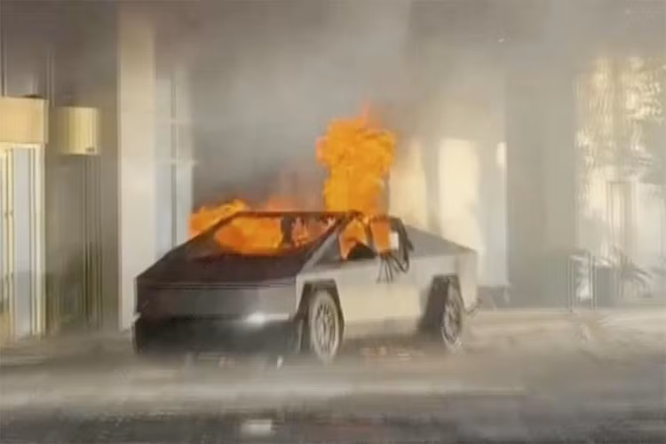 Rung dong sat thu vo hinh vu no xe Tesla Cybertruck-Hinh-6