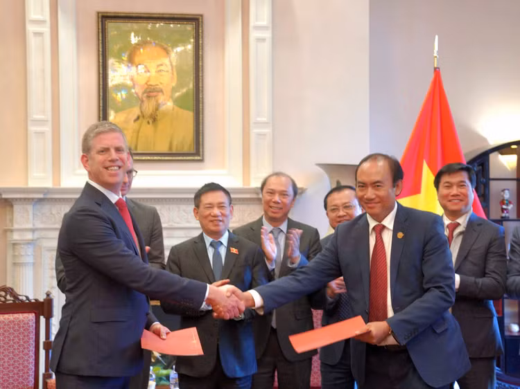 Vietjet và AV AirFinance ký kết hợp tác 300 triệu USD phát triển - Hình 3 Vietjet va AV AirFinance ky ket hop tac 300 trieu USD phat trien-Hinh-3