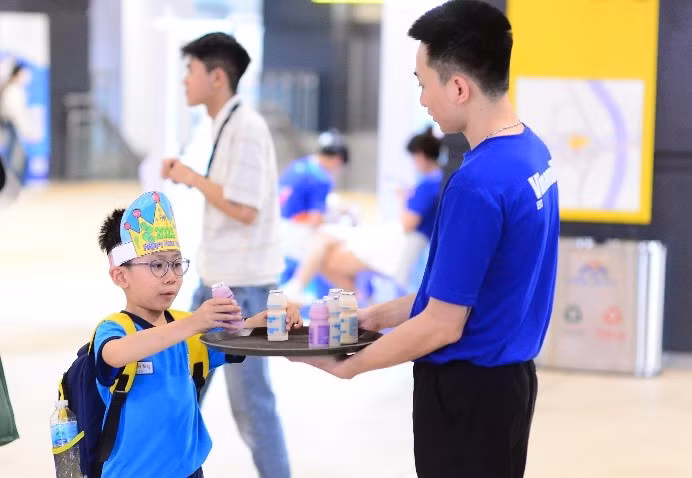 Cung Vinamilk check-in metro Ben Thanh – Suoi Tien-Hinh-6