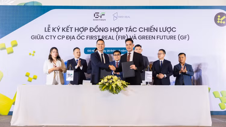 GREEN FUTURE cho thuê 1.000 ô tô điện -phát triển du lịch GREEN FUTURE cho thue 1.000 o to dien -phat trien du lich
