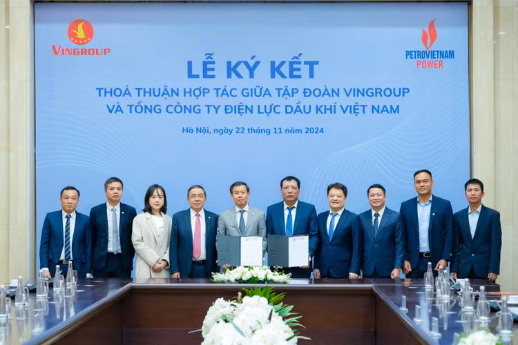 Vingroup và PV Power hợp tác phát triển hạ tầng năng lượng xanh Vingroup va PV Power hop tac phat trien ha tang nang luong xanh