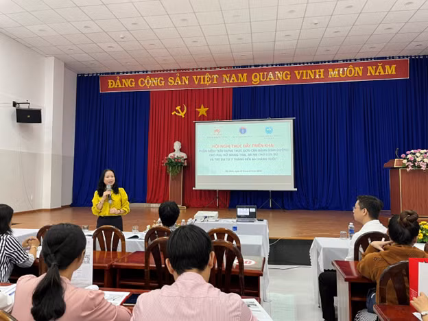Ajinomoto tiếp tục triển khai sáng kiến chăm sóc dinh dưỡng, sức khỏe cho bà mẹ và trẻ em Việt Nam - Hình 3 Ajinomoto tiep tuc trien khai sang kien cham soc dinh duong, suc khoe cho ba me va tre em Viet Nam-Hinh-3