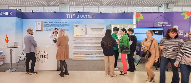 TH true MILK tại Viễn Đông: Góc nhìn mới về sản phẩm sữa Việt Nam TH true MILK tai Vien Dong: Goc nhin moi ve san pham sua Viet Nam