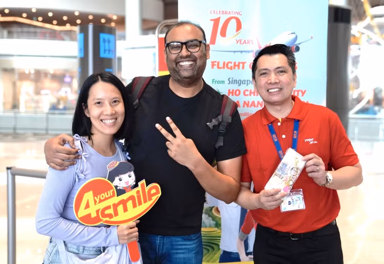 Vietjet mở bán vé chỉ từ 0 đồng tri ân khách hàng dịp kỷ niệm 10 năm bay Singapore - Hình 3 Vietjet mo ban ve chi tu 0 dong tri an khach hang dip ky niem 10 nam bay Singapore-Hinh-3