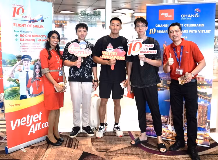 Vietjet mở bán vé chỉ từ 0 đồng tri ân khách hàng dịp kỷ niệm 10 năm bay Singapore - Hình 2 Vietjet mo ban ve chi tu 0 dong tri an khach hang dip ky niem 10 nam bay Singapore-Hinh-2