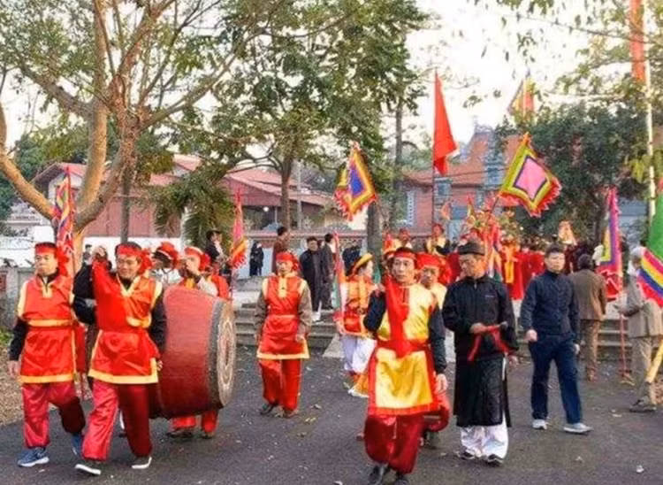 Lễ hội Đền bà Chúa kho- nét đẹp tâm linh người Việt - Hình 4 Le hoi Den ba Chua kho- net dep tam linh nguoi Viet-Hinh-4