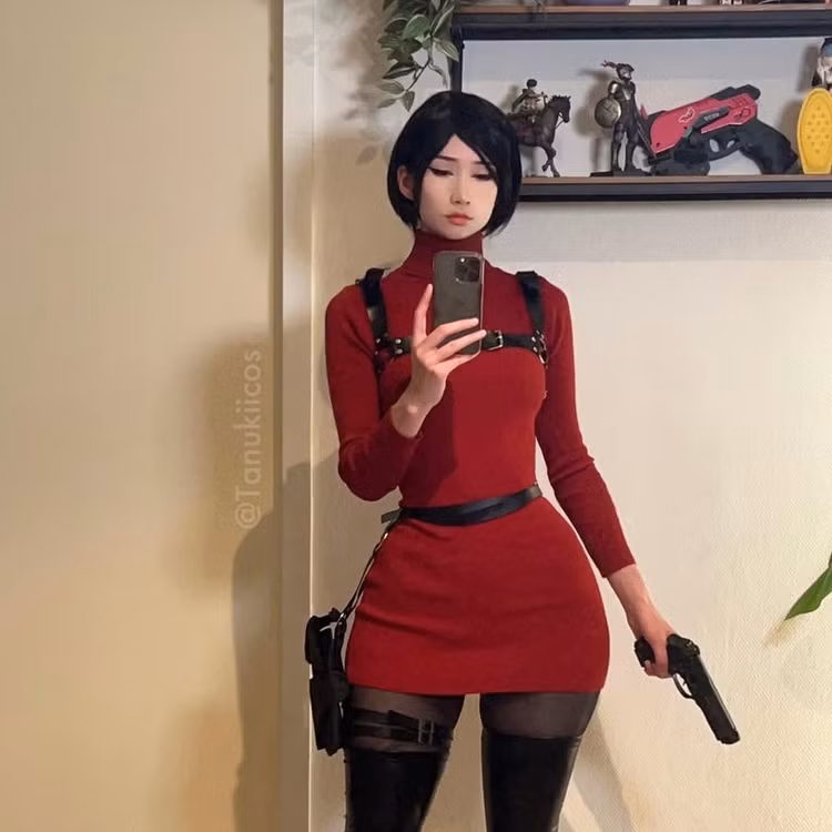 Nu coser khoe dang 