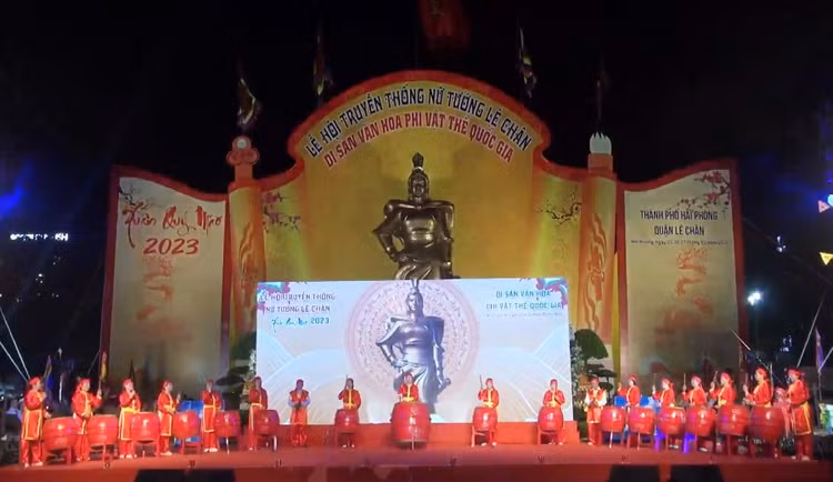 Toan canh le hoi truyen thong Nu tuong Le Chan tai Hai Phong-Hinh-2