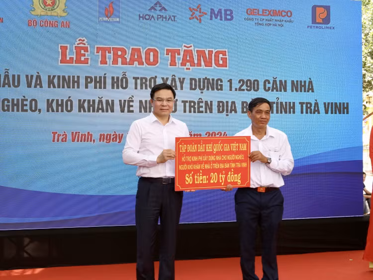 Nguoi Dau khi - Chung tay xoa nha dot nat cho nguoi ngheo