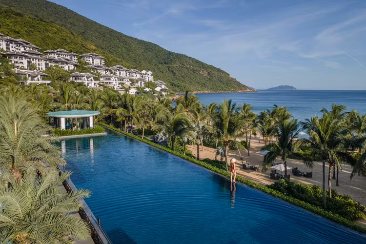 CN Traveller: Da Nang la diem nhat dinh phai den tai chau A nam 2024-Hinh-3