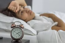 Thiếu ngủ nhẹ kéo dài gây tăng cân và bệnh tật