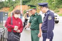 Quảng Ngãi khởi tố vụ vận chuyển trái phép vàng qua biên giới