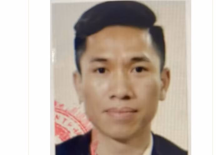 Công an Hà Nội truy tìm đối tượng chiếm đoạt gần 1 tỷ đồng Cong an Ha Noi truy tim doi tuong chiem doat gan 1 ty dong