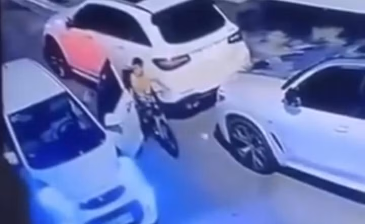 Hà Nội: Bắt cóc trẻ em, bắn bị thương công an, đòi tiền chuộc 15 tỷ Ha Noi: Bat coc tre em, ban bi thuong cong an, doi tien chuoc 15 ty