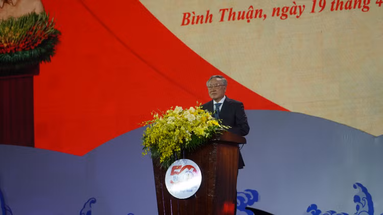 Pho Thu tuong Nguyen Hoa Binh: Binh Thuan can vuon len thanh trung tam-Hinh-3