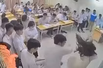 Nam sinh đánh cô giáo ngay tại lớp học sẽ bị xử lý thế nào?