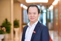 PGS.TS Bùi Hoài Sơn, Ủy viên chuyên trách Ủy ban Văn hóa và Xã hội của Quốc hội.