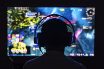 Cảnh báo rủi ro khi mua bán tài khoản và vật phẩm game online