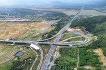 Sắp thu phí 13 tuyến cao tốc Bắc - Nam do Nhà nước đầu tư