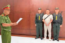 Bắt giam Tôn Bằng, chồng cũ của Hằng Du Mục