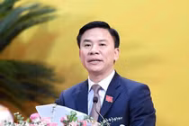 Cách tất cả chức vụ trong Đảng đối với ông Đỗ Trọng Hưng