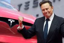Tesla vốn hóa gấp 31 lần Volkswagen vì AI