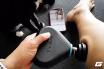 Theragun Mini Plus nhỏ gọn, tỏa nhiệt, thư giãn cực “đã”