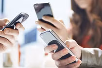 Vì sao smartphone ngày càng xịn nhưng nhanh lỗi thời?