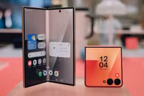 5 sai lầm khiến điện thoại gập nhanh hỏng màn hình