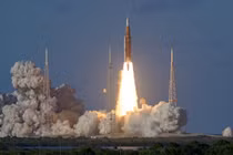 NASA đưa người trở lại Mặt Trăng sau 54 năm, Artemis 2 có gì đặc biệt