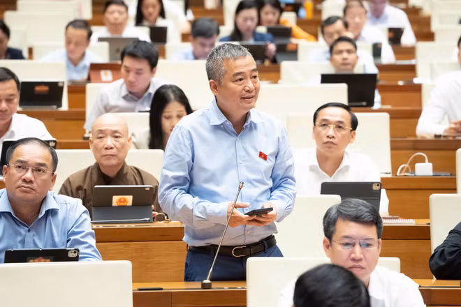 Đề nghị bỏ tự chủ tài chính bệnh viện cơ sở