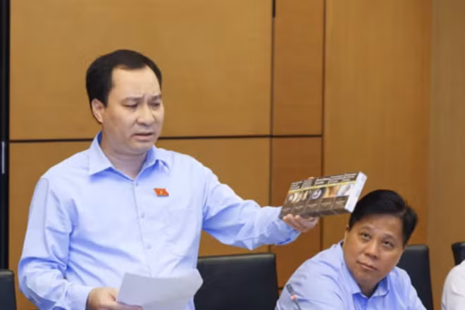 Kiến nghị kiểm soát thuốc lá thông qua chính sách thuế