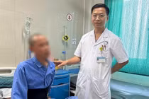 Chủ quan với sỏi túi mật, người đàn ông bị ung thư xâm lấn gan
