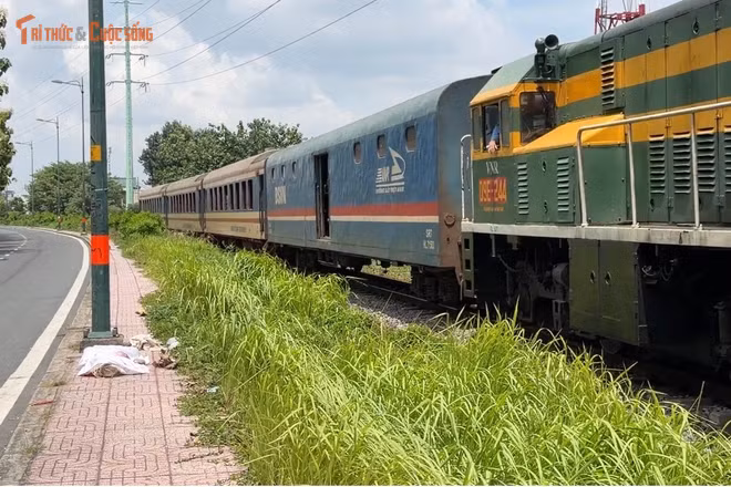 Nam sinh viên nghi tự lao vào đường tàu, tử vong tại chỗ