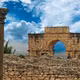 Volubilis Thành phố La Mã bị lãng quên giữa Maroc